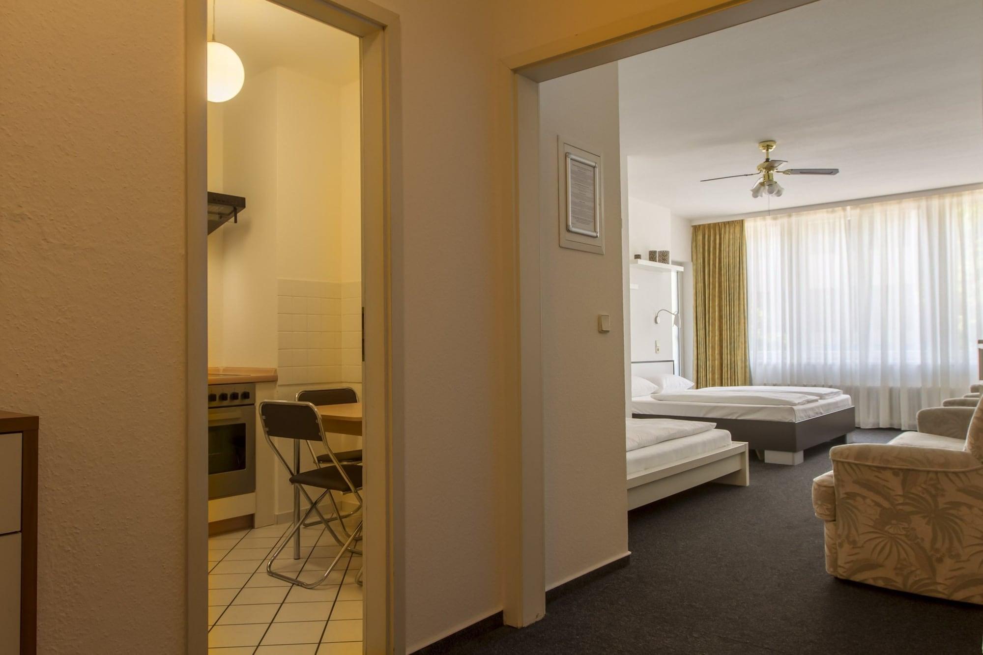 Aparthotel Vega Berlim Exterior foto